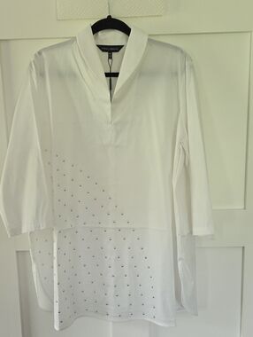 NWT Ming Wang White V-Neck Tunic with Silver Stud Detail XL